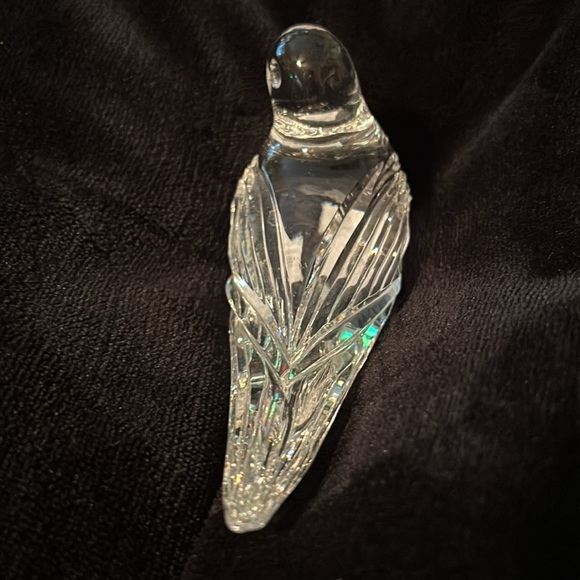 Waterford Carved Feathers Crystal Bird - Picture 3 of 5